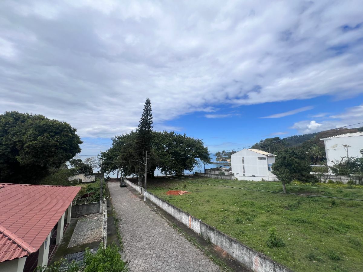 Casa, 3 quartos, 242 m² - Foto 26