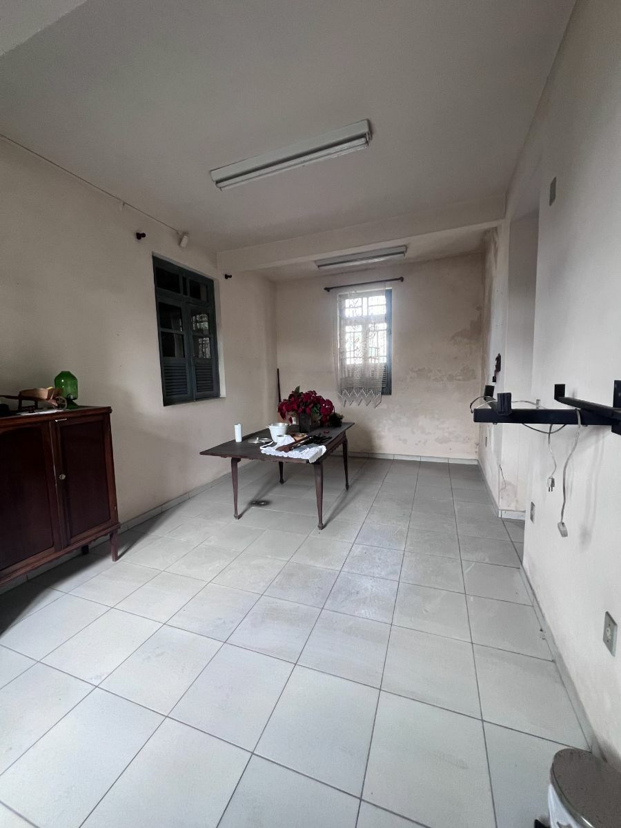 Casa, 3 quartos, 242 m² - Foto 31