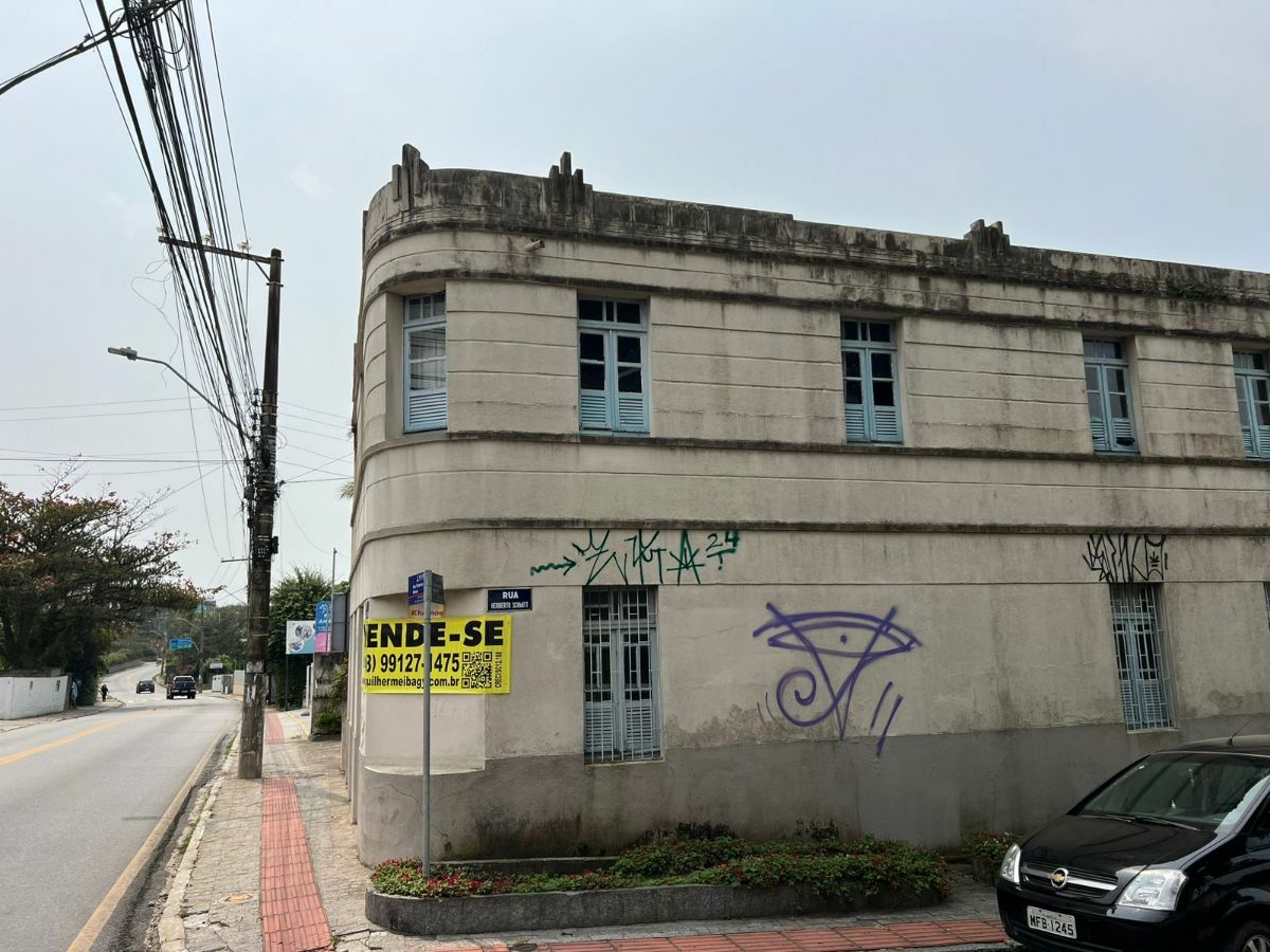 Casa, 3 quartos, 242 m² - Foto 3
