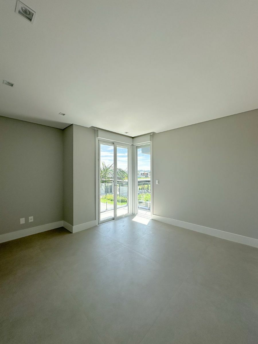 Casa, 3 quartos, 263 m² - Foto 20