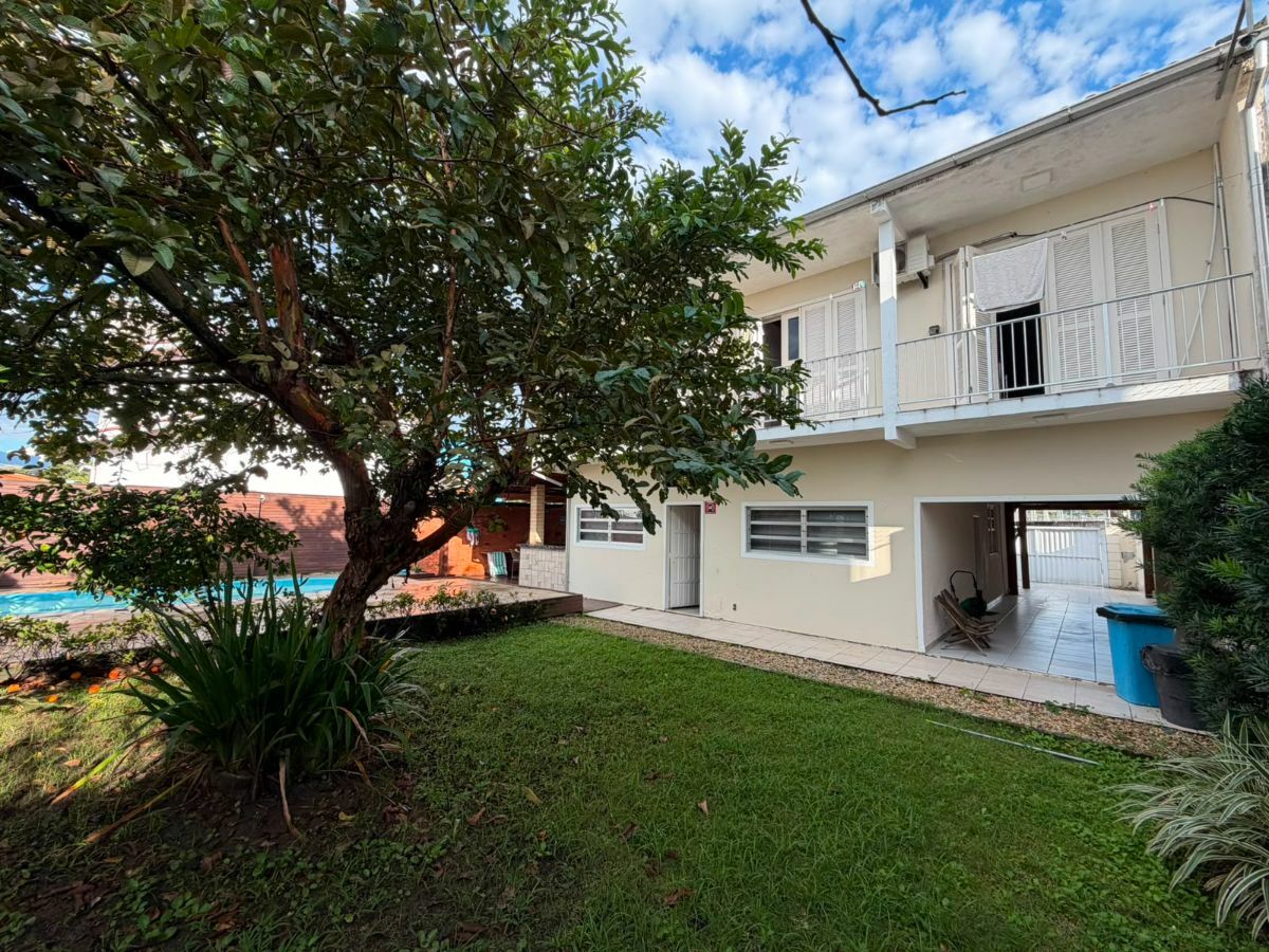 Casa, 3 quartos, 278 m² - Foto 4