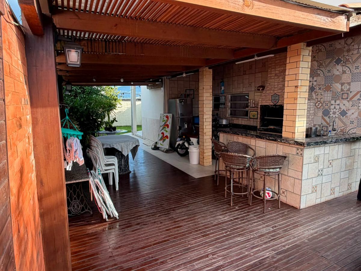 Casa, 3 quartos, 278 m² - Foto 8