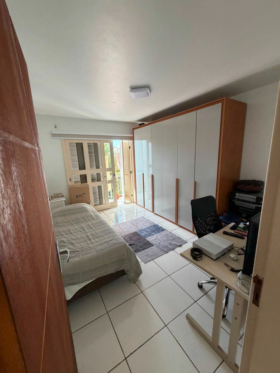 Casa, 3 quartos, 278 m² - Foto 20