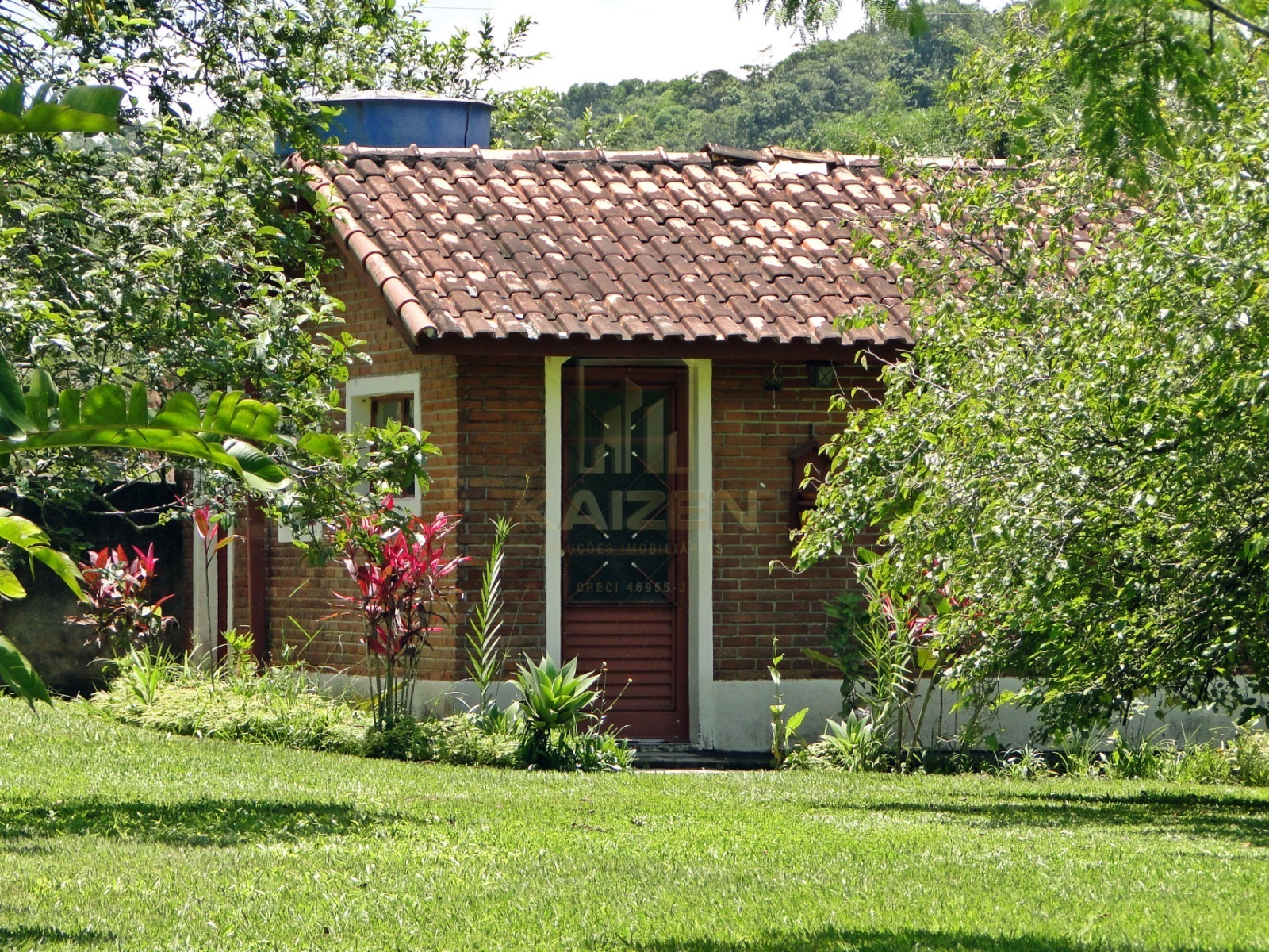 Chácara a venda Buquirinha 2 zona norte - Casa principal e casa de hóspedes - $890,000.00