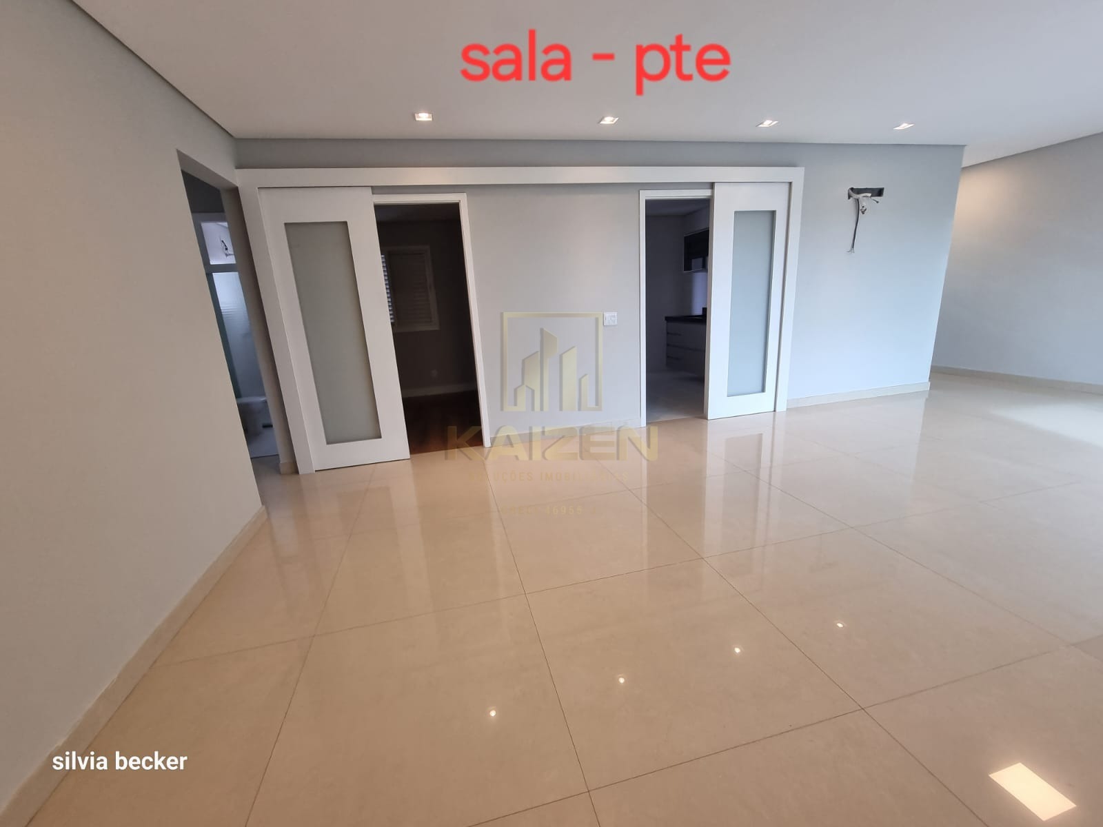 Apartamento - Splendor Jacareí- 3 Dormitórios - Venda $930,000,00 - Locação 3,800.00