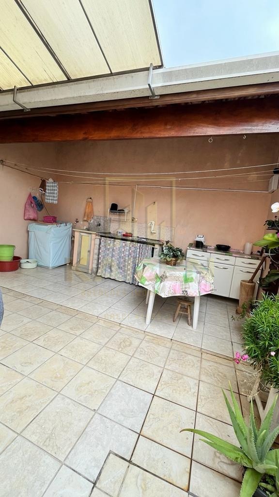 Casa, 4 quartos, 130 m² - Foto 6