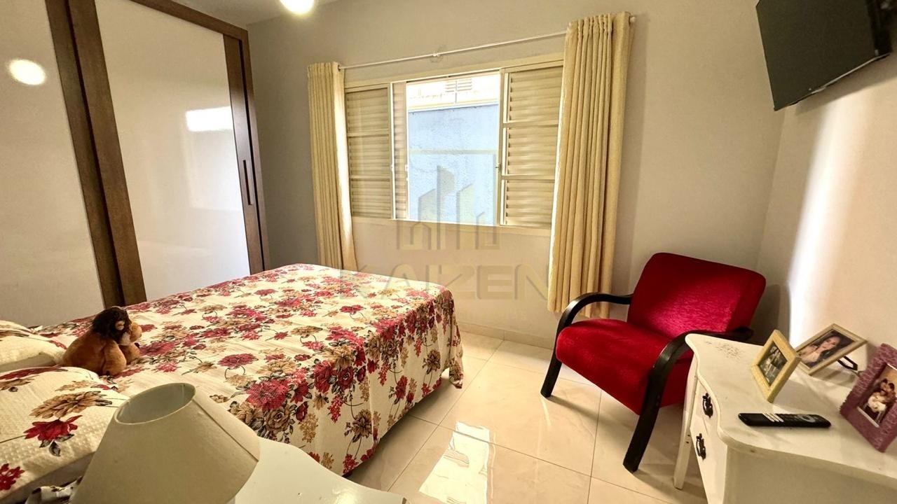 Casa, 4 quartos, 180 m² - Foto 10