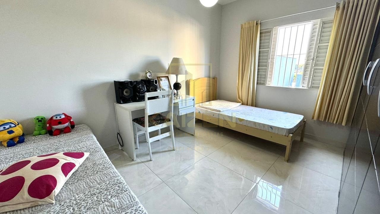 Casa, 4 quartos, 180 m² - Foto 12