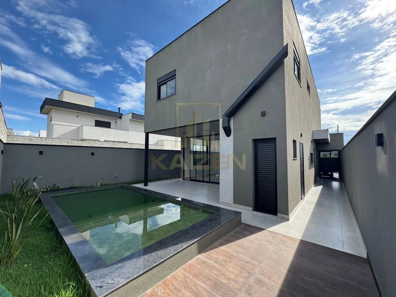 Casa a venda (Nova) em Condomínio - Vereda dos Campos - 4 dormitórios - R$ 1.900.000,00