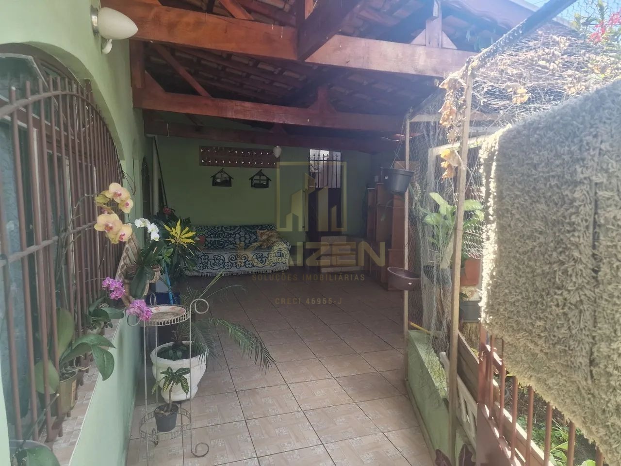 Vendo Excelente Sobrado ou Permuta – Jardim São Jorge – São José dos Campos - R$ 790.000 -