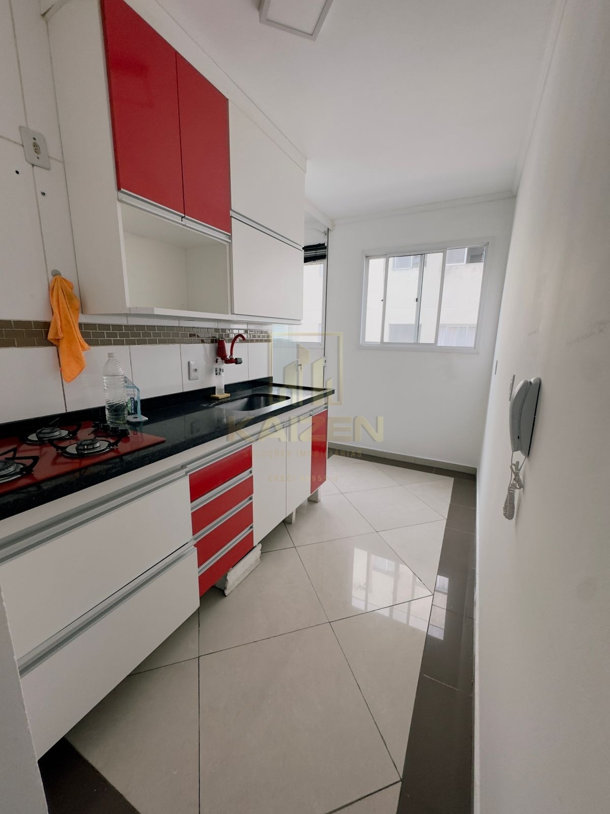 Apartamento Dentro condominio Ana Maria - R$ 279.000,00