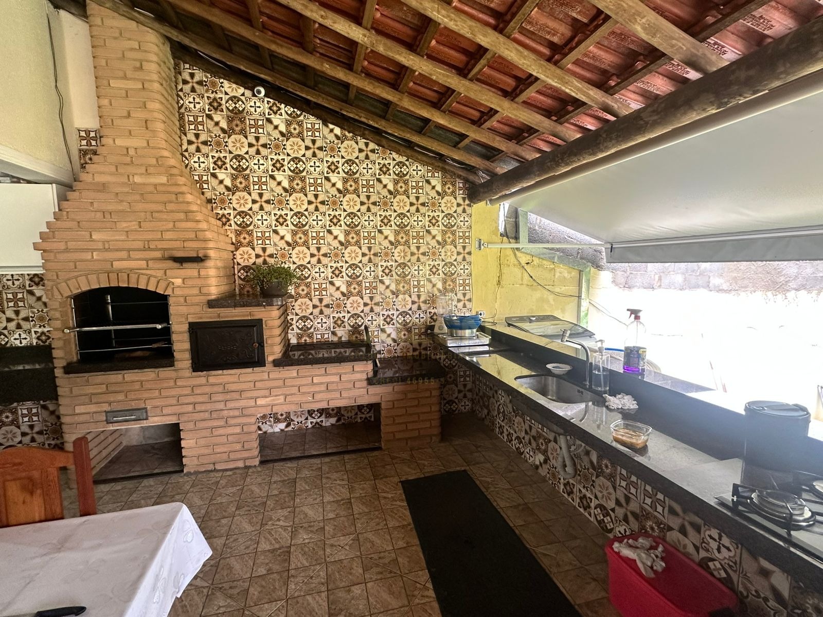 🌴 Chácara à Venda – São José dos Campos