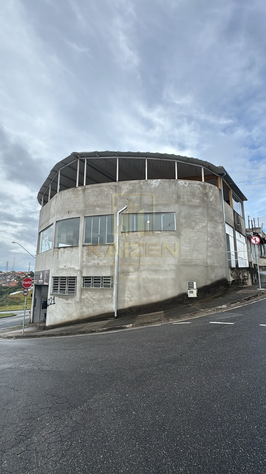 Depósito-Galpão, 187 m² - Foto 1