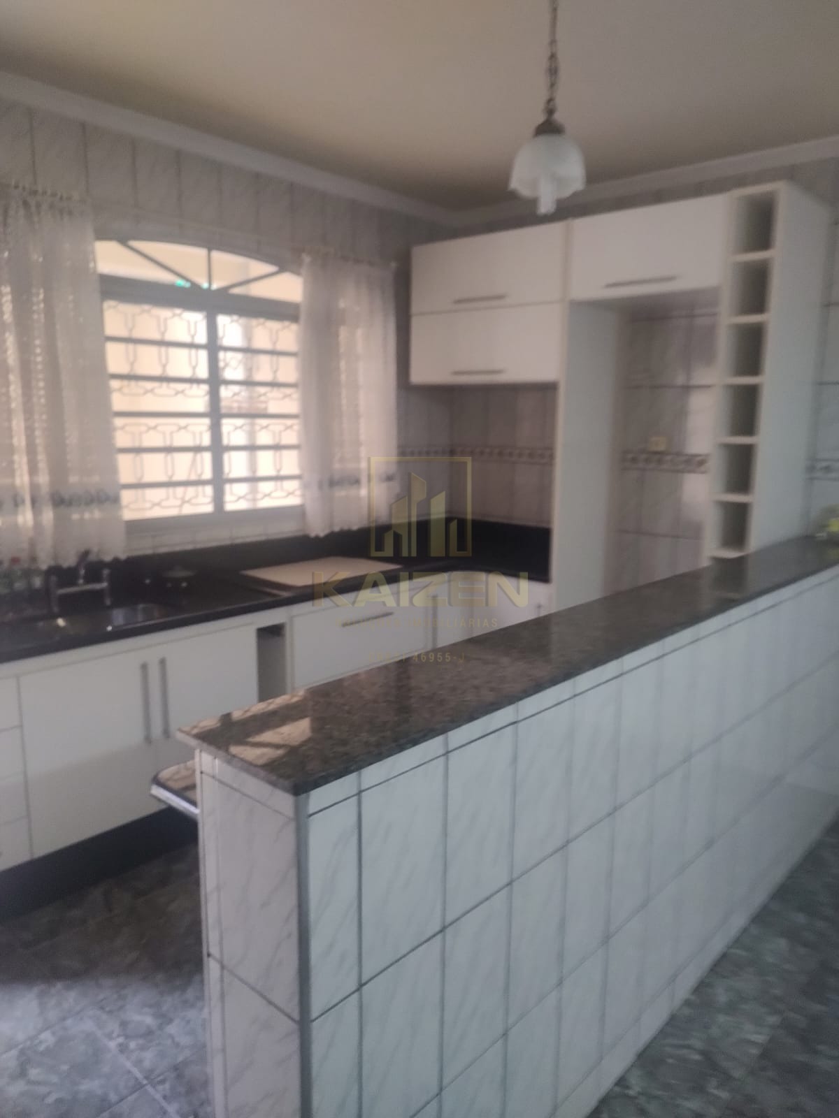 Casa, 4 quartos, 190 m² - Foto 1