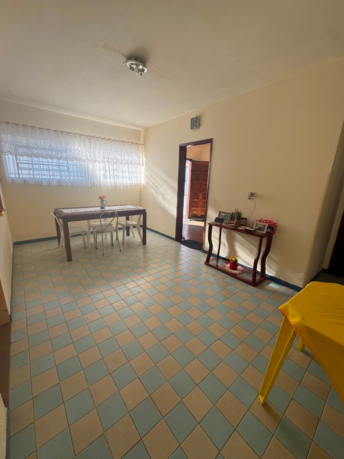 🏡 Casa com Edícula à Venda – Vila César | São José dos Campos