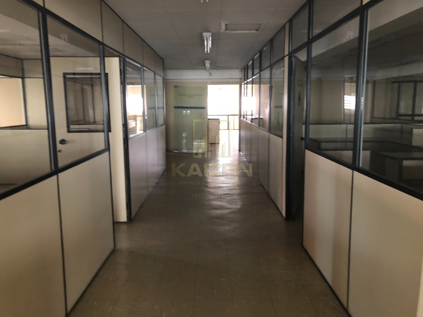Depósito-Galpão, 2240 m² - Foto 4