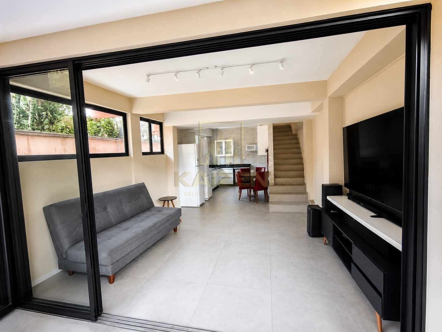 Casa, 5 quartos, 230 m² - Foto 2