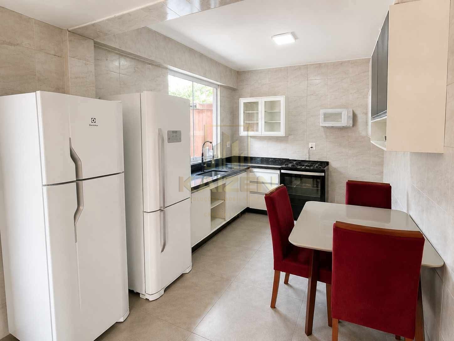 Casa, 5 quartos, 230 m² - Foto 8