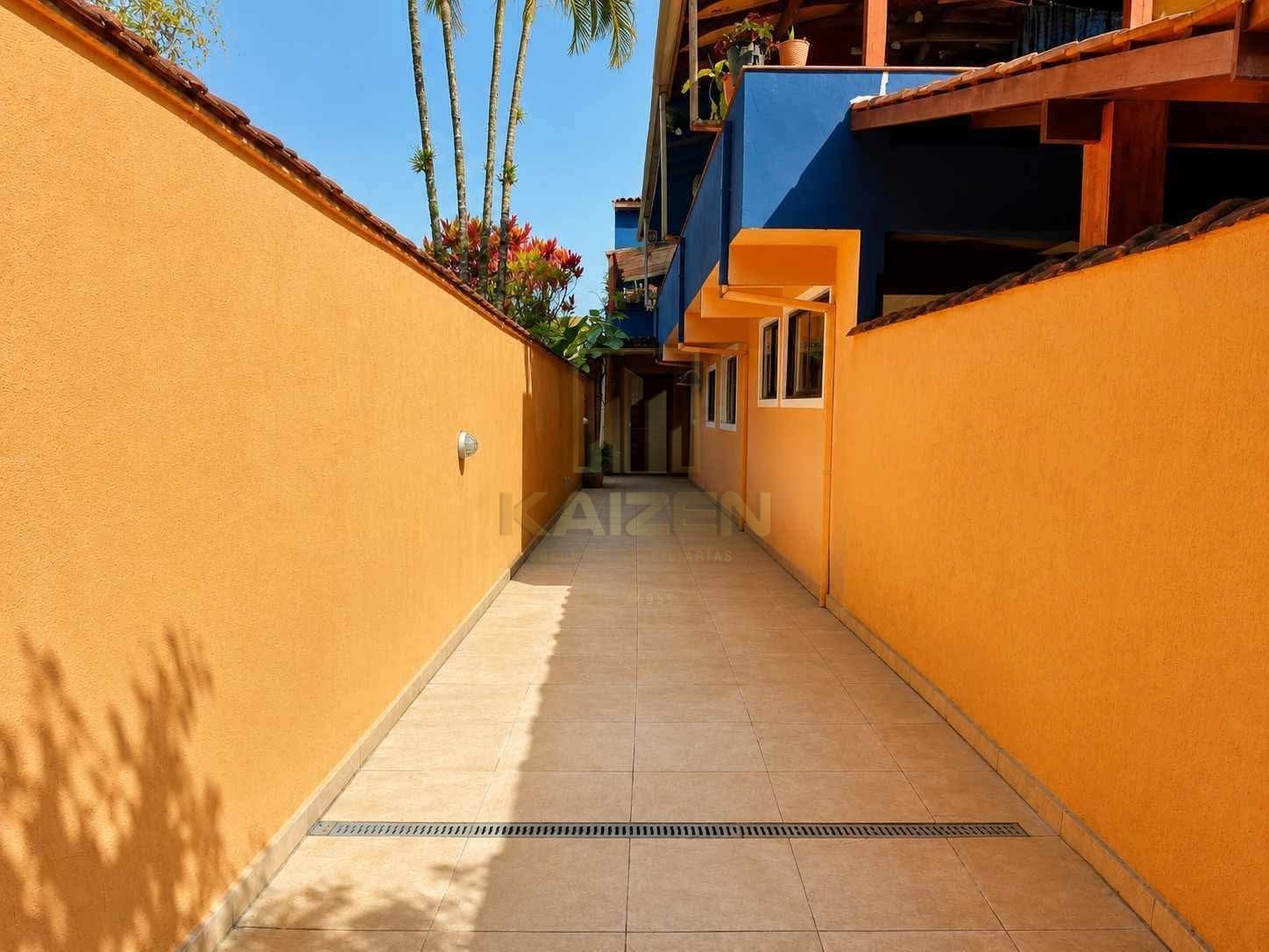 Casa, 5 quartos, 230 m² - Foto 13