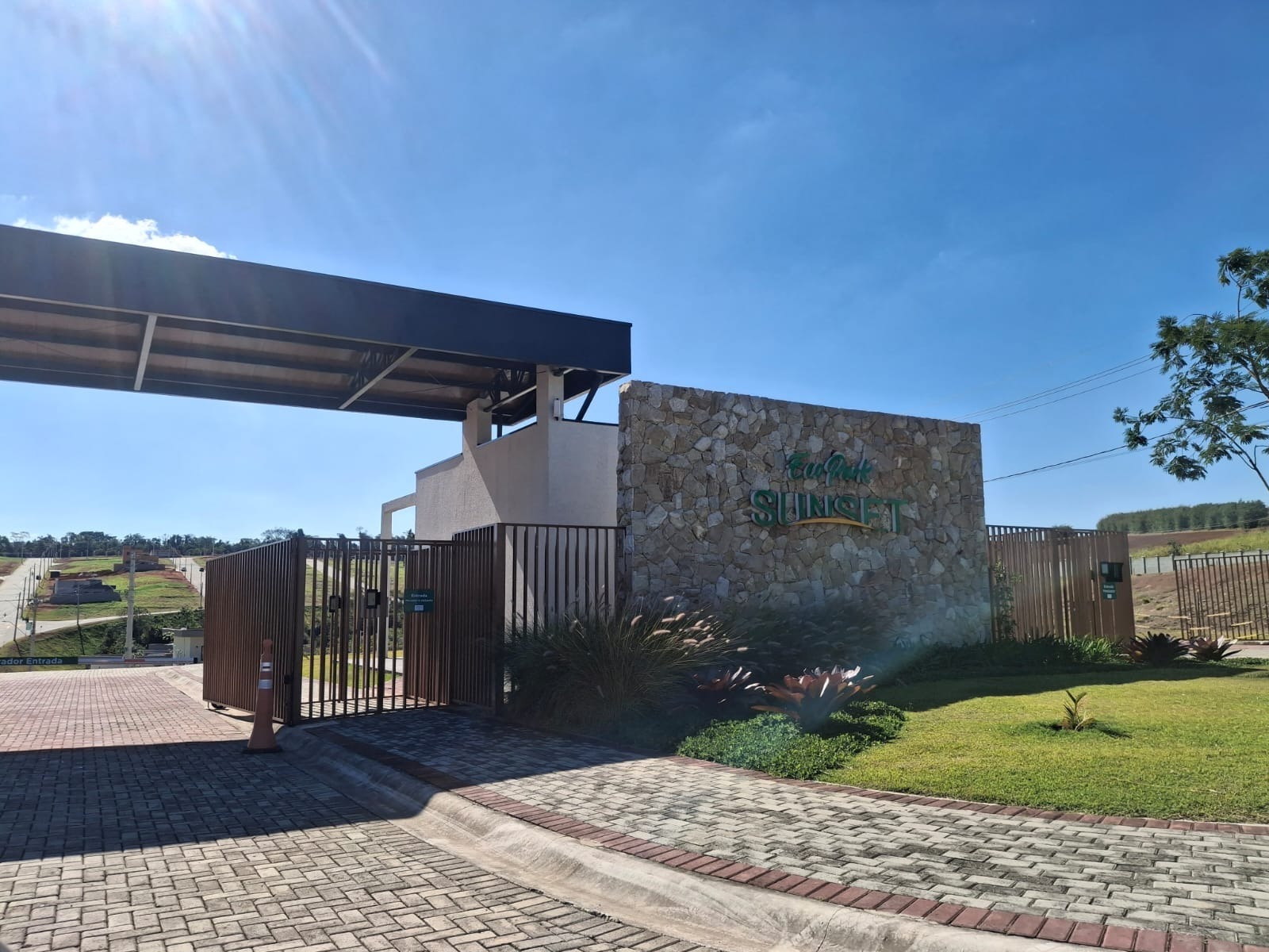 Loteamento e Condomínio, 258 m² - Foto 8