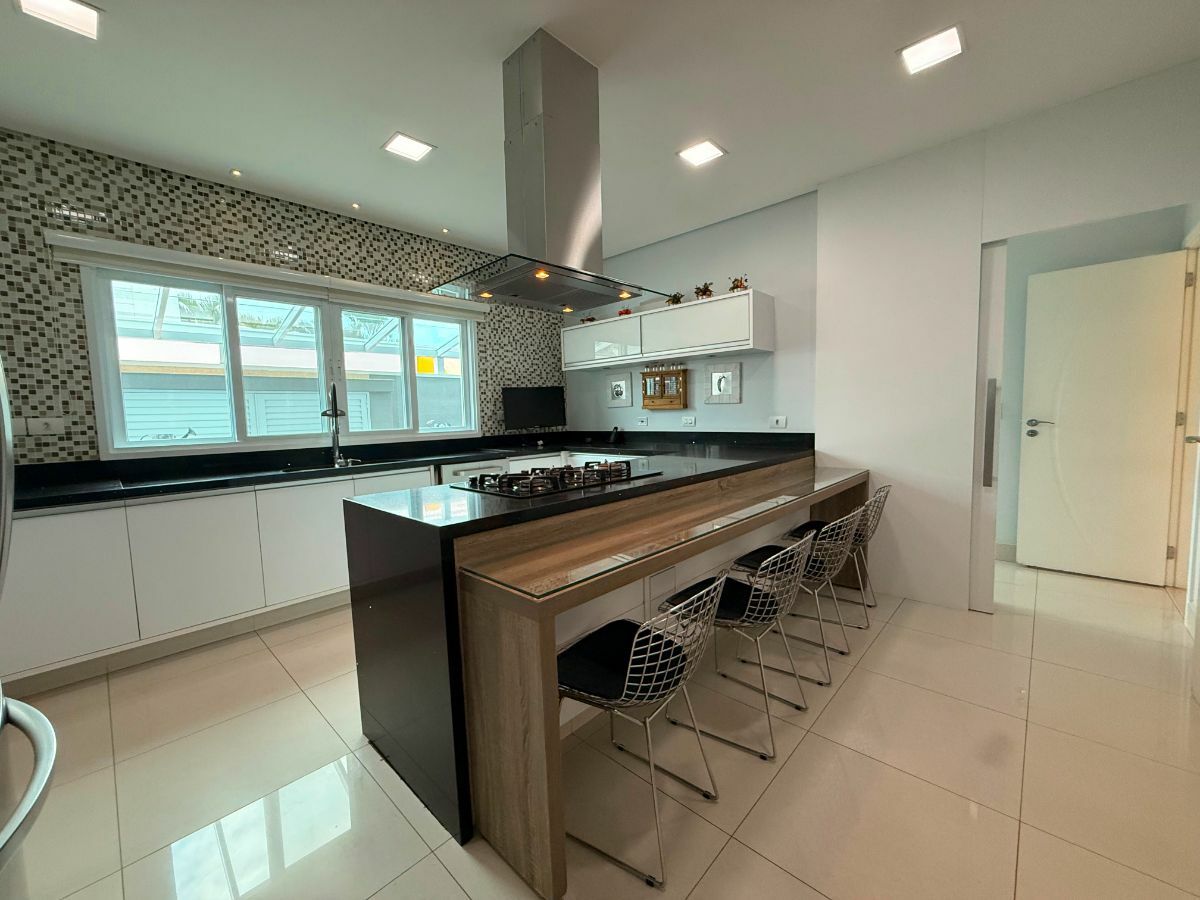 Casa, 4 quartos, 675 m² - Foto 24