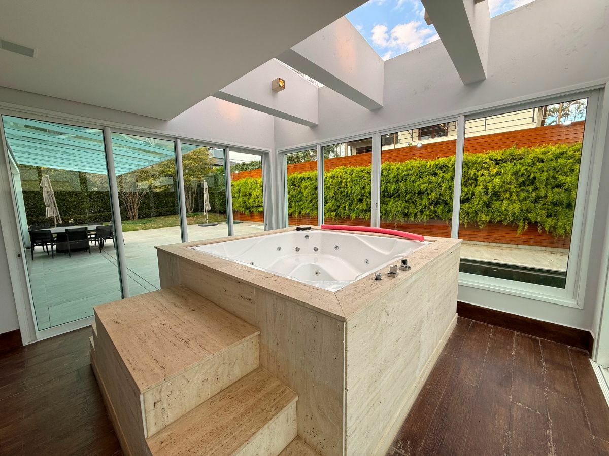Casa, 4 quartos, 675 m² - Foto 25
