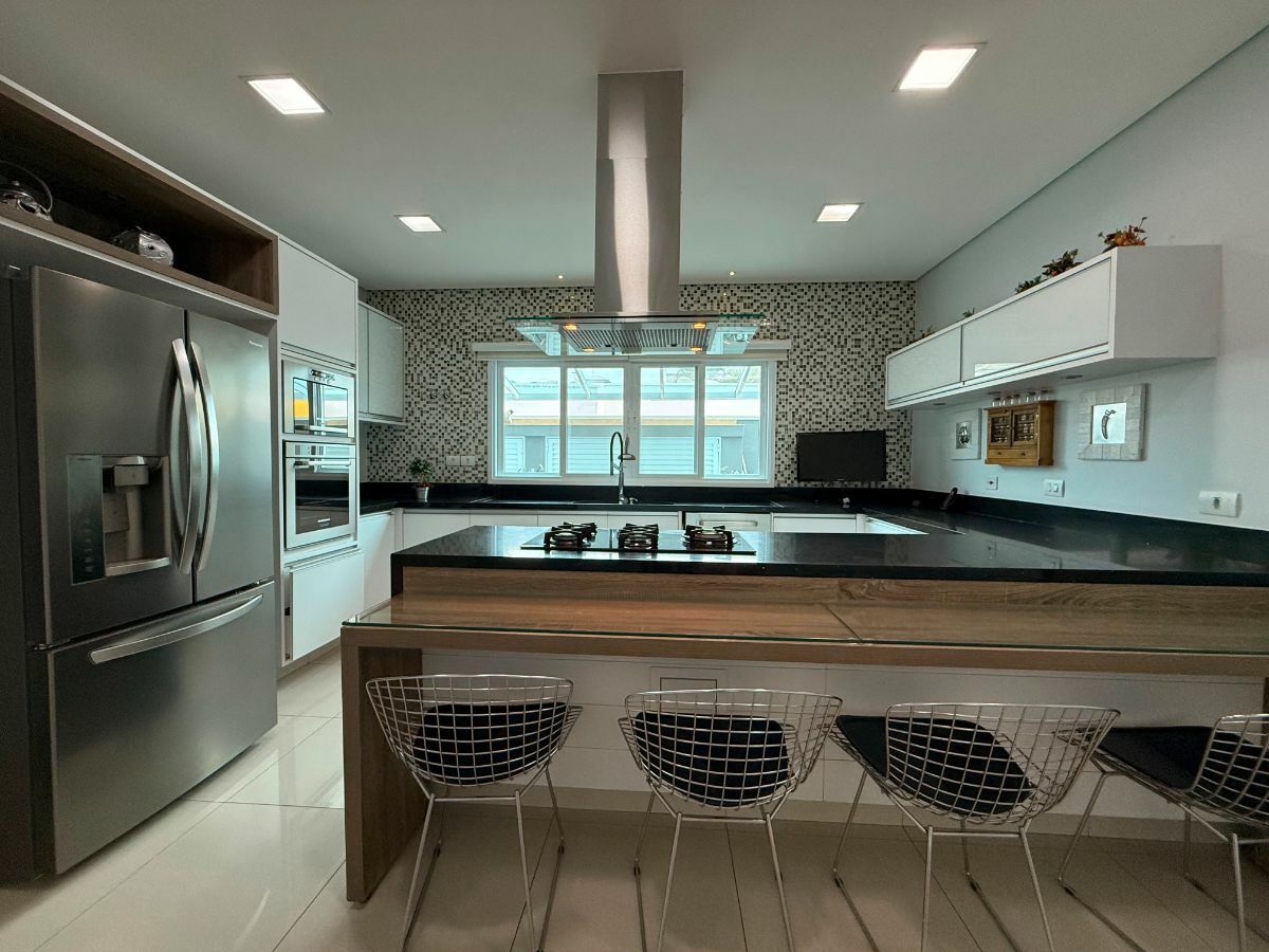 Casa, 4 quartos, 675 m² - Foto 26