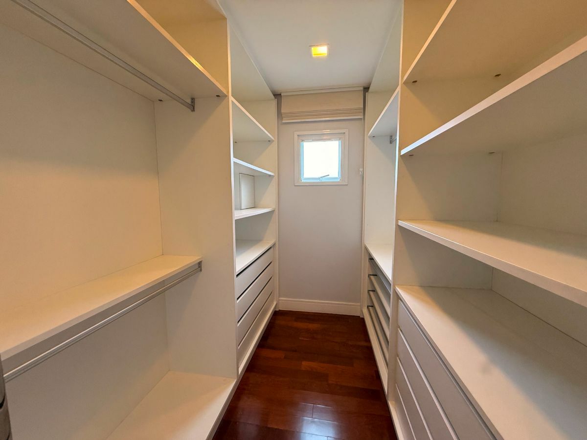 Casa, 4 quartos, 675 m² - Foto 31