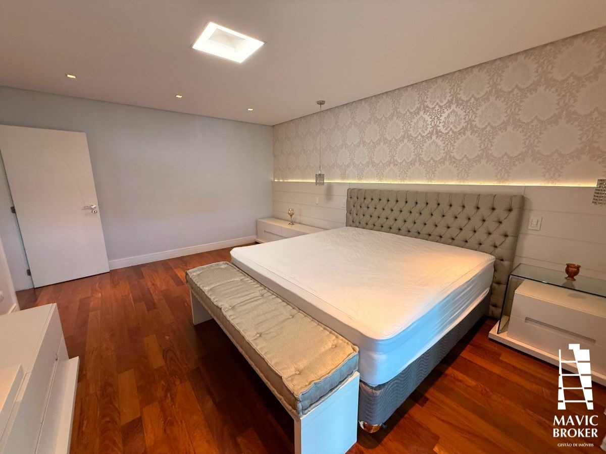 Casa, 4 quartos, 675 m² - Foto 47