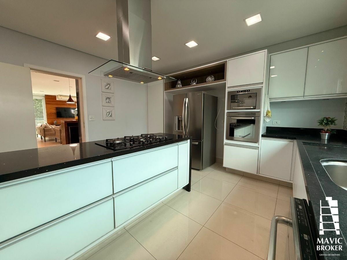 Casa, 4 quartos, 675 m² - Foto 27