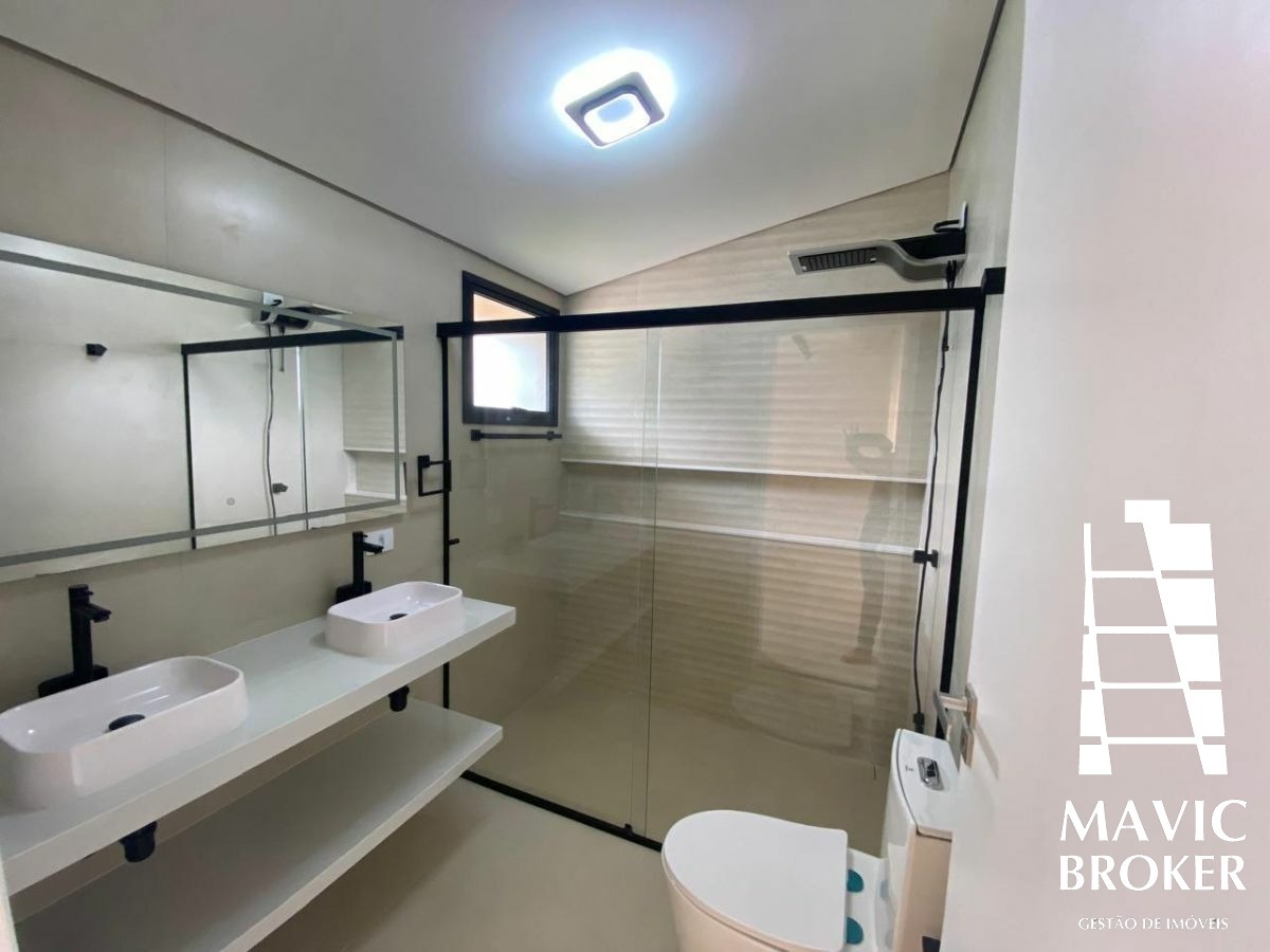Casa, 3 quartos, 265 m² - Foto 29
