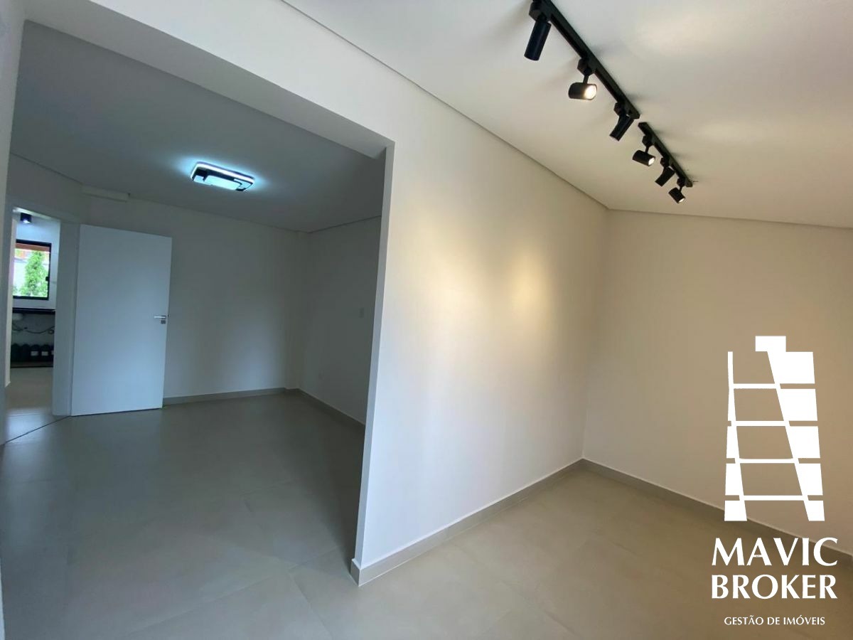 Casa, 3 quartos, 265 m² - Foto 31