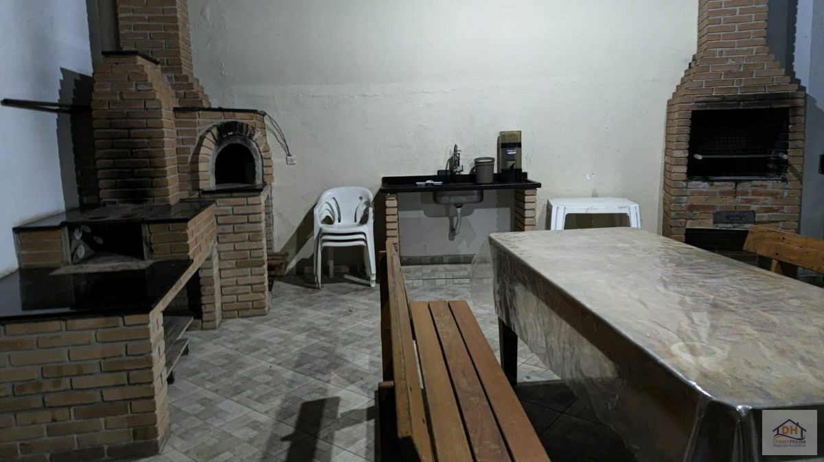 Casa, 4 quartos, 180 m² - Foto 3