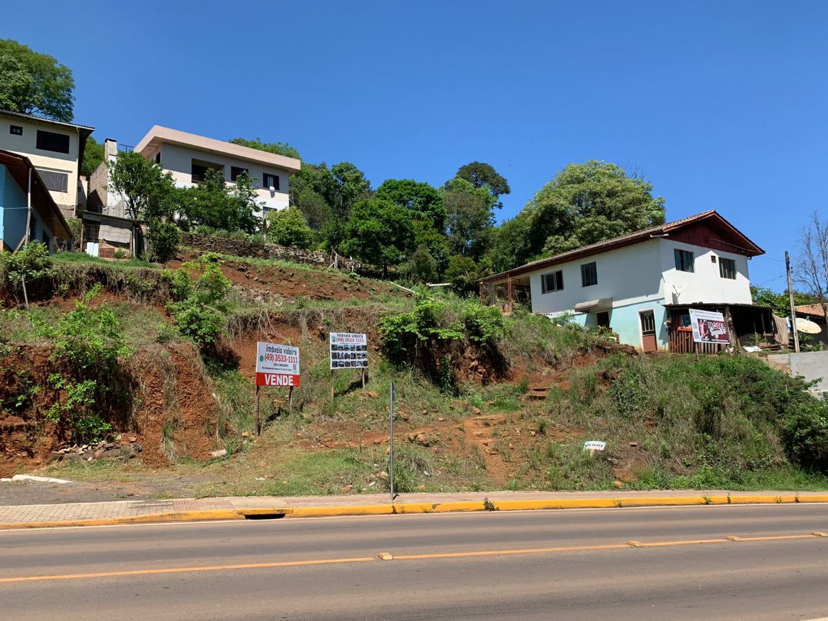 Terreno/Lote à venda  no Sesi - Videira, SC. Imóveis