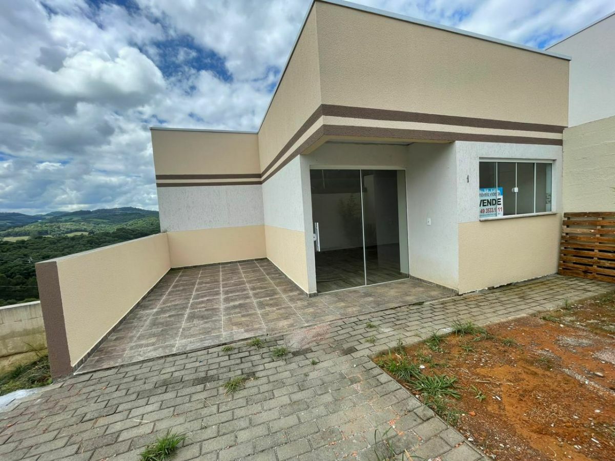 Casa à venda  no Santa Gema - Videira, SC. Imóveis