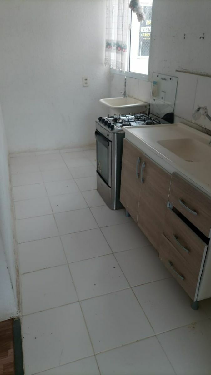 Apartamento com 2 Dormitórios para alugar, por R$ 970,00 Apartamento com 2 Dormitórios para alugar, por R$ 970,00