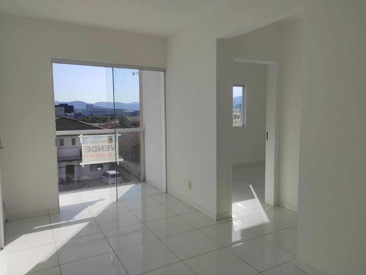 Apartamento com 2 Dormitórios à venda, 87 m² por R$ 280.000,00 Apartamento com 2 Dormitórios à venda, 87 m² por R$ 280.000,00