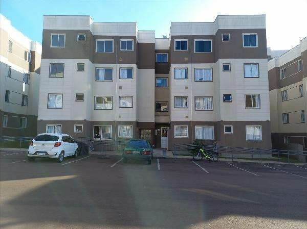 Apartamento à venda  no Jardim Iruama - Campo Largo, PR. Imóveis