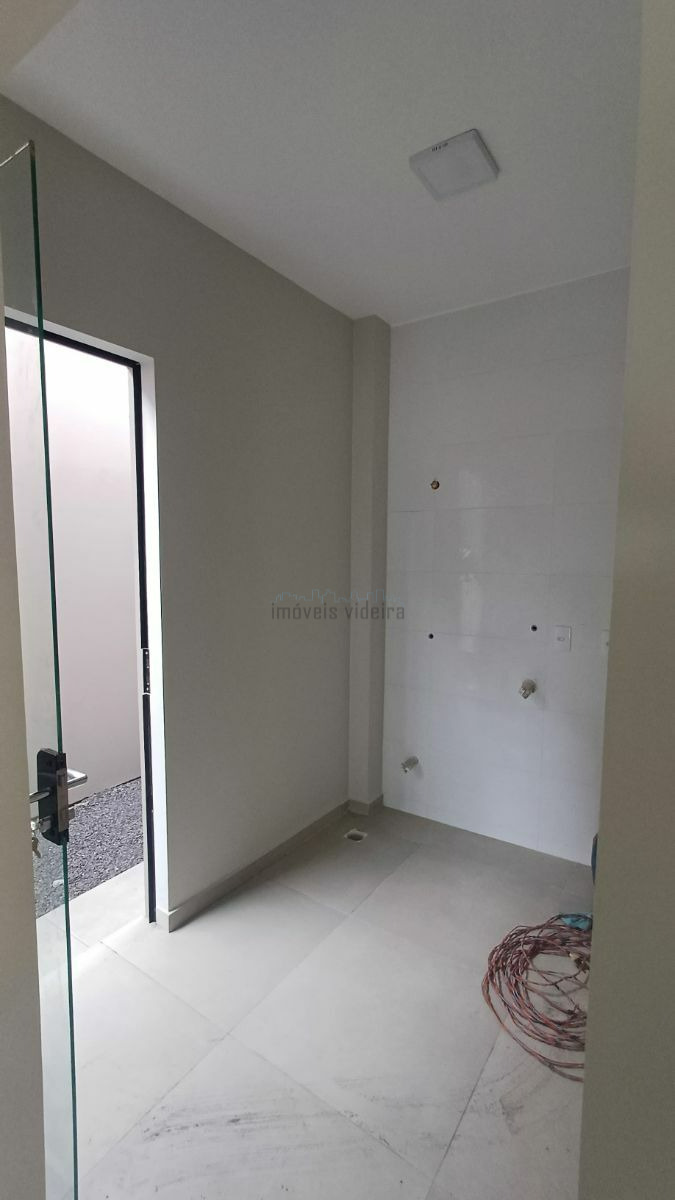 Casa com 2 Dormitórios à venda, 150 m² por R$ 398.000,00 Casa com 2 Dormitórios à venda, 150 m² por R$ 398.000,00