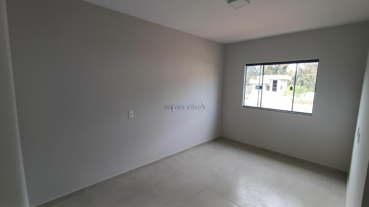 Casa com 2 Dormitórios à venda, 150 m² por R$ 398.000,00 Casa com 2 Dormitórios à venda, 150 m² por R$ 398.000,00
