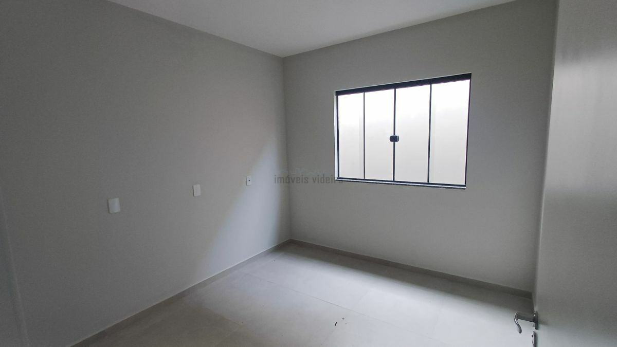 Casa com 2 Dormitórios à venda, 150 m² por R$ 398.000,00 Casa com 2 Dormitórios à venda, 150 m² por R$ 398.000,00