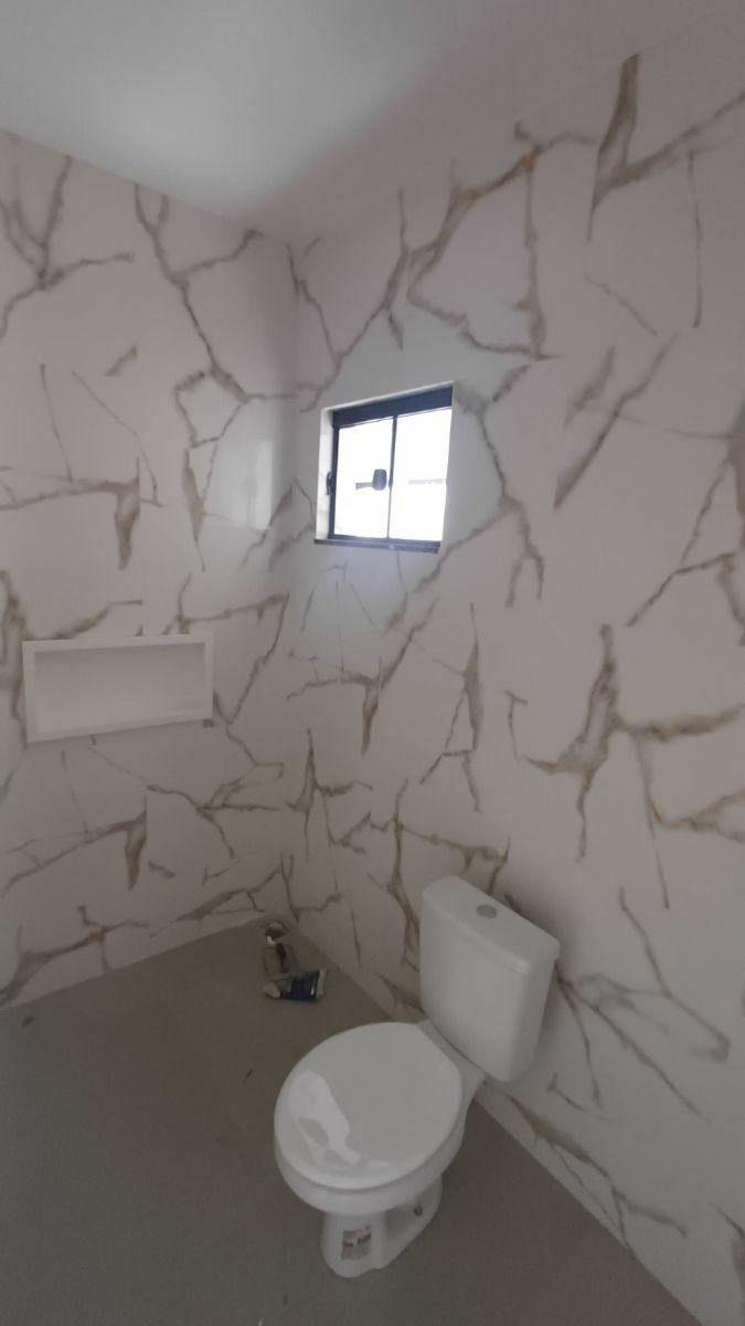 Casa com 2 Dormitórios à venda, 150 m² por R$ 398.000,00 Casa com 2 Dormitórios à venda, 150 m² por R$ 398.000,00