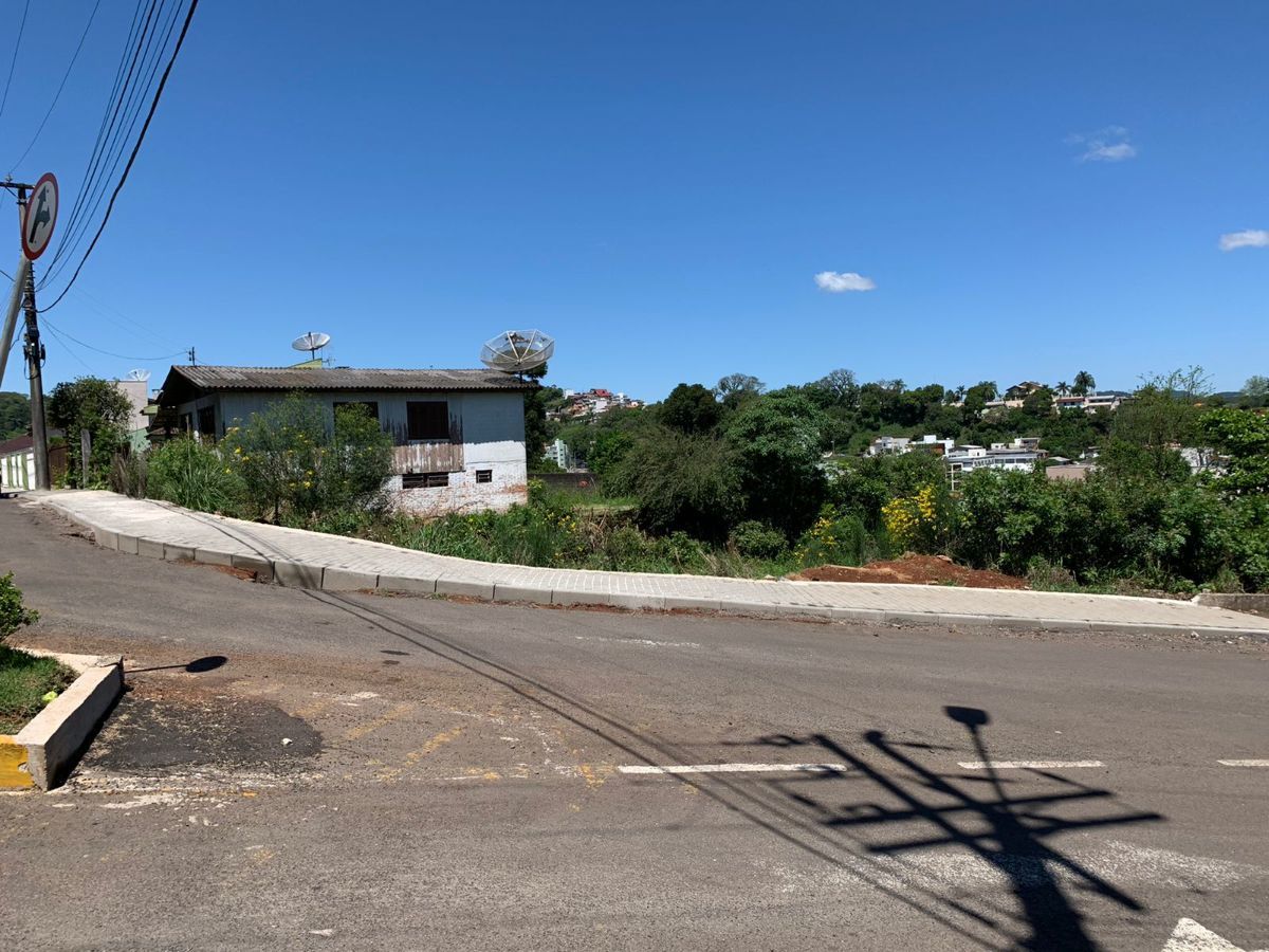 Terreno/Lote à venda  no Santa Tereza - Videira, SC. Imóveis